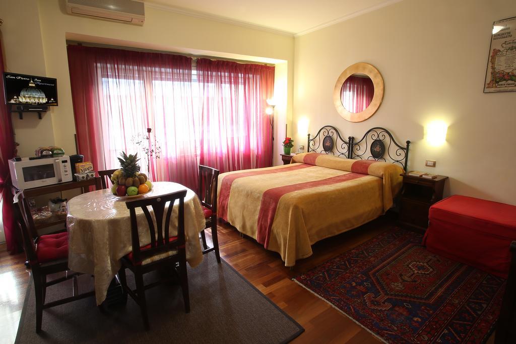 Al Colonnato Di San Pietro Bed & Breakfast - Rome — Photos 2
